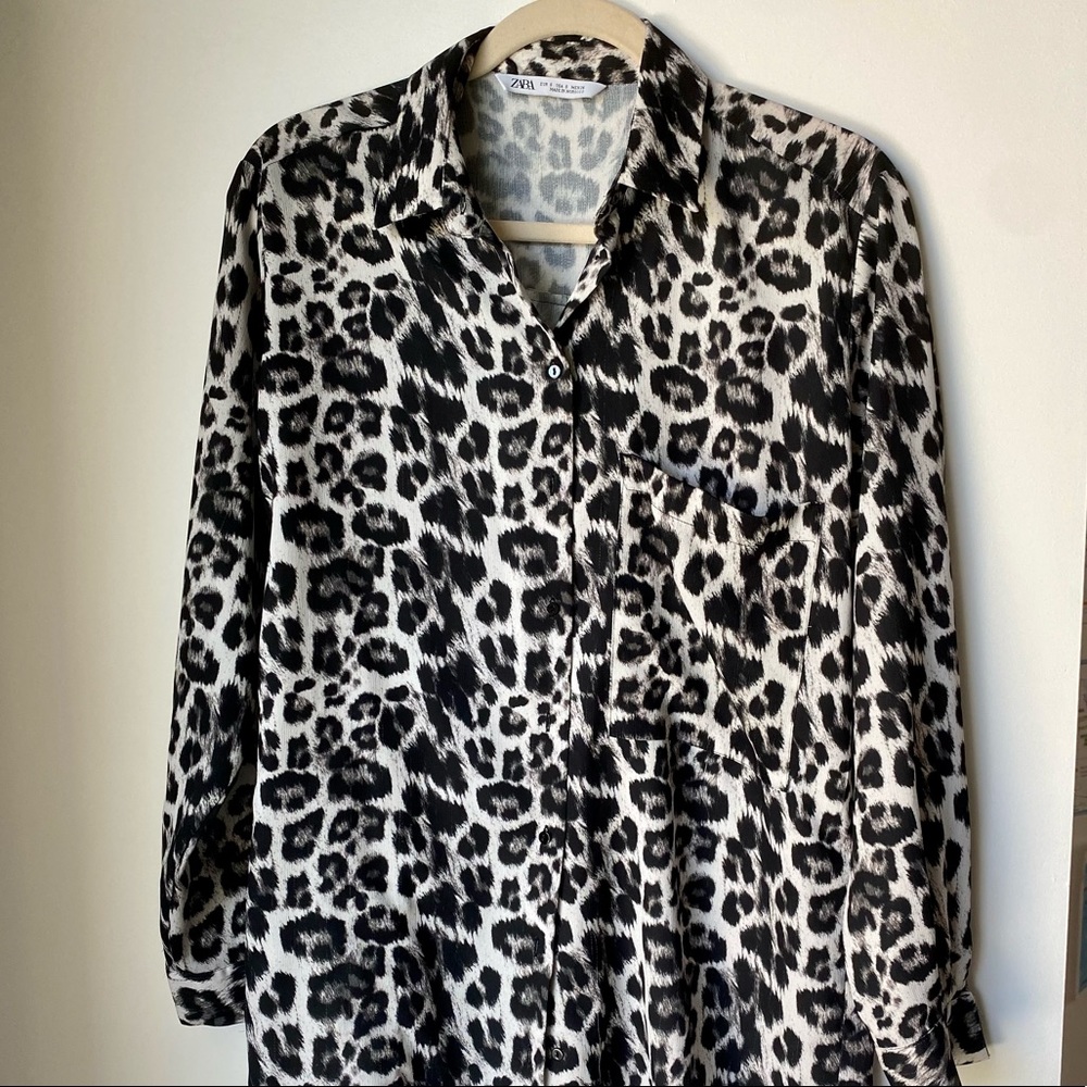LIKE NEW Zara Animal Print Black & White Shirt Long Sleeve button down formal